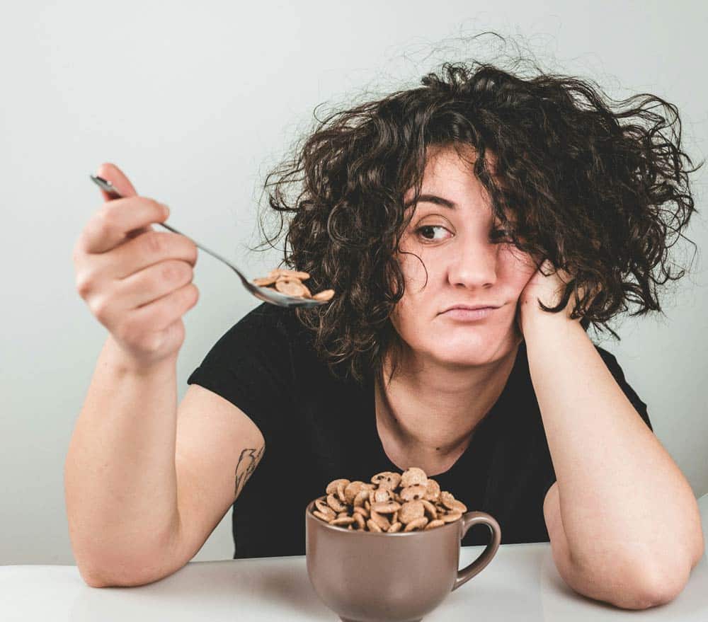 Journal Prompts to Explore Your Relationship With Food